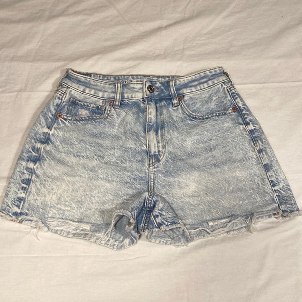 American Eagle Light Wash Distressed Jean Shorts